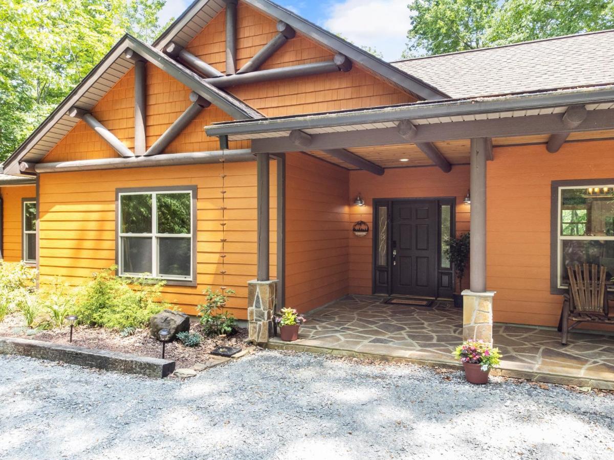 Stunning Views, Superb Atmosphere, Modern Amenities, In The Middle Of Nature Bryson City Bagian luar foto