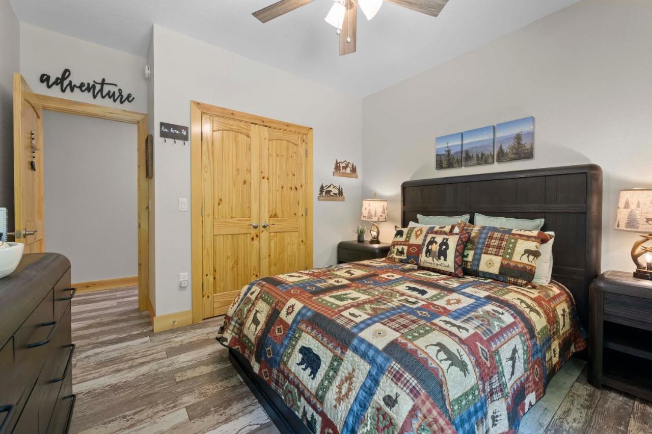 Stunning Views, Superb Atmosphere, Modern Amenities, In The Middle Of Nature Bryson City Bagian luar foto