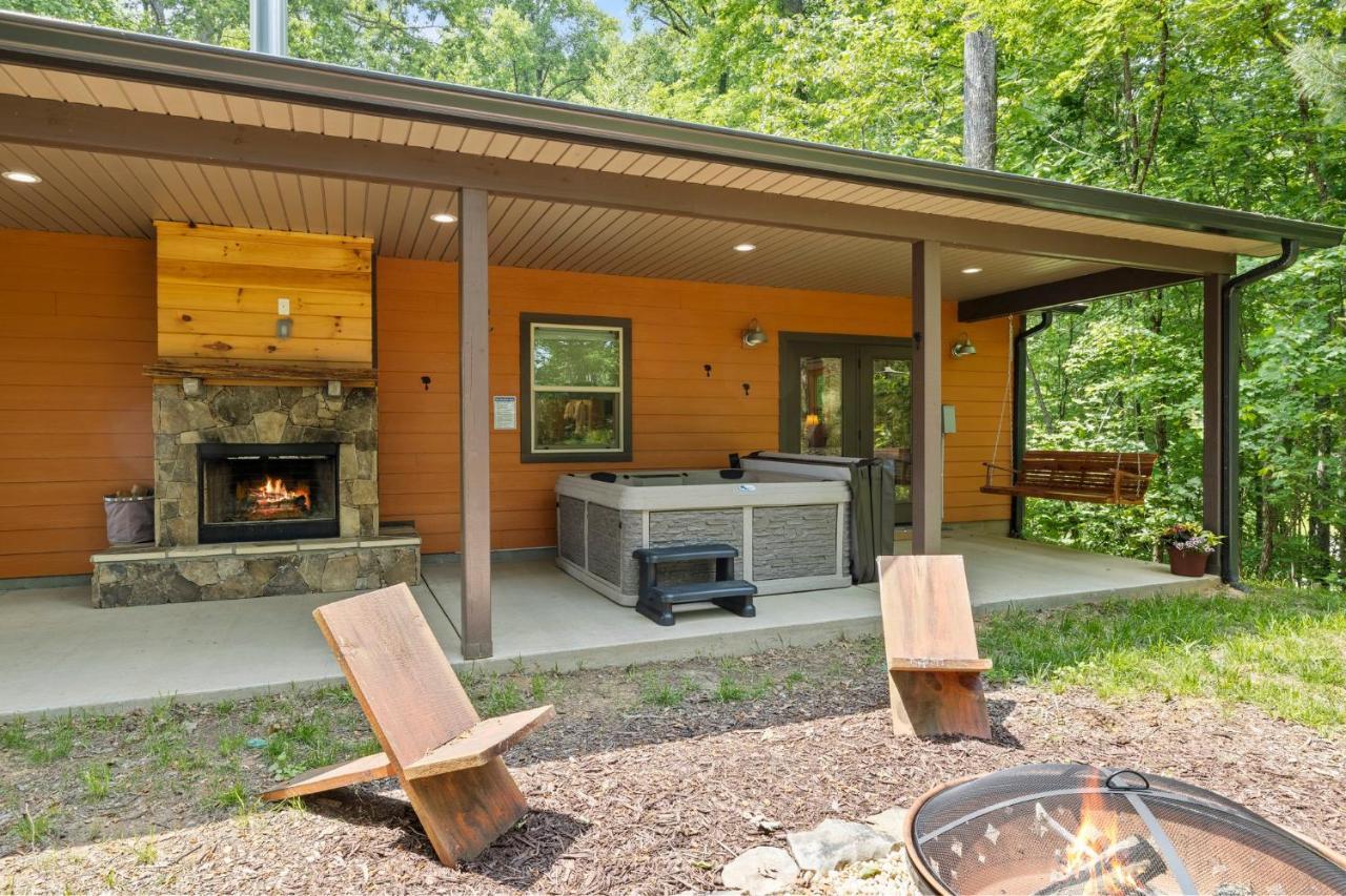 Stunning Views, Superb Atmosphere, Modern Amenities, In The Middle Of Nature Bryson City Bagian luar foto